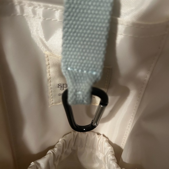 NEW WITHOUT TAGS.SPARTINA 449 PICKLEBALL BACKPACK LW QUEENIE TOPIARY WHITE. - Picture 9 of 10